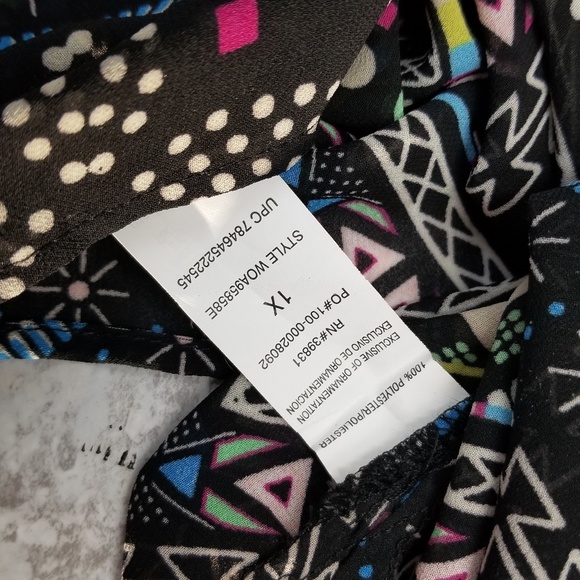 Democracy Patchwork and Lace Blouse Size 1x - Picture 5 of 7